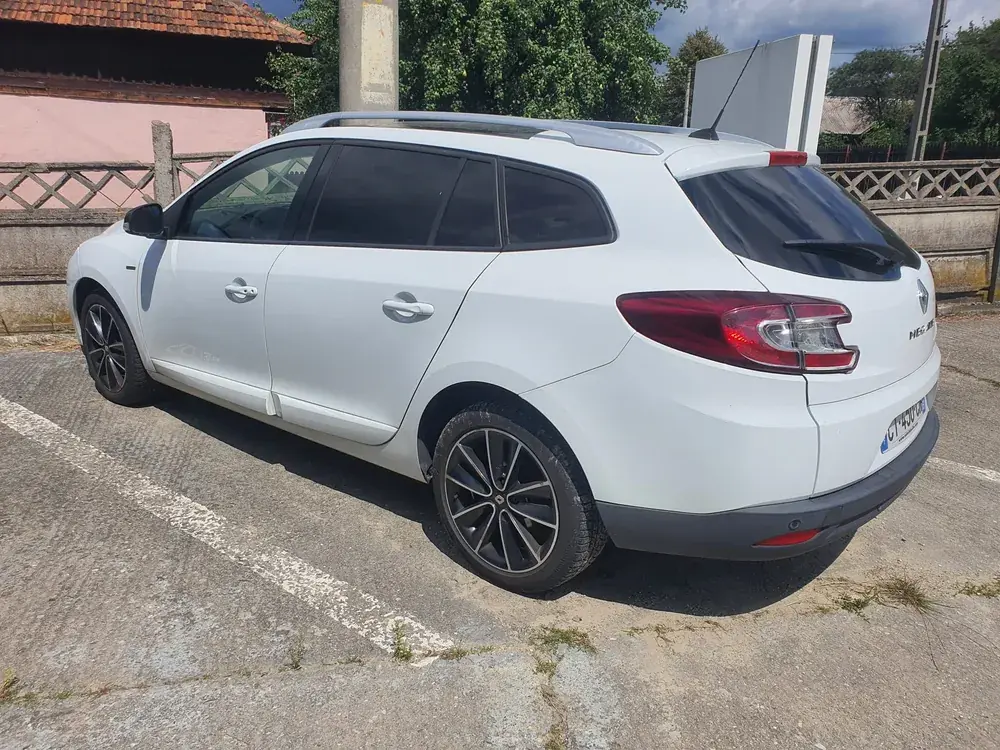 Renault Mégane III — spate