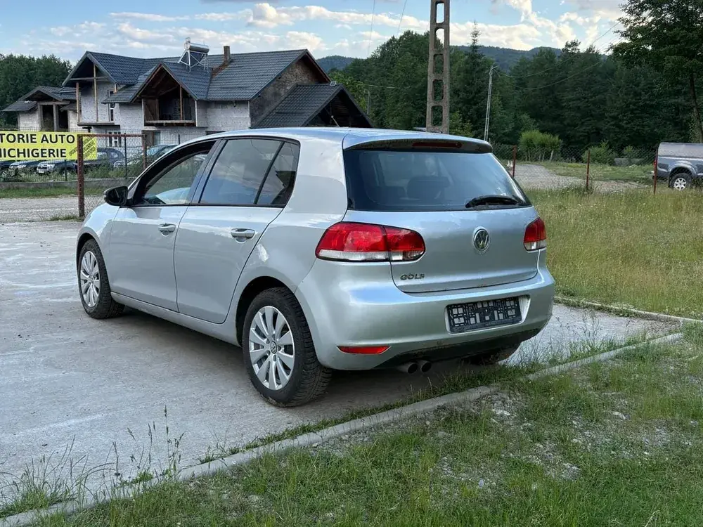 Volkswagen Golf VI — spate
