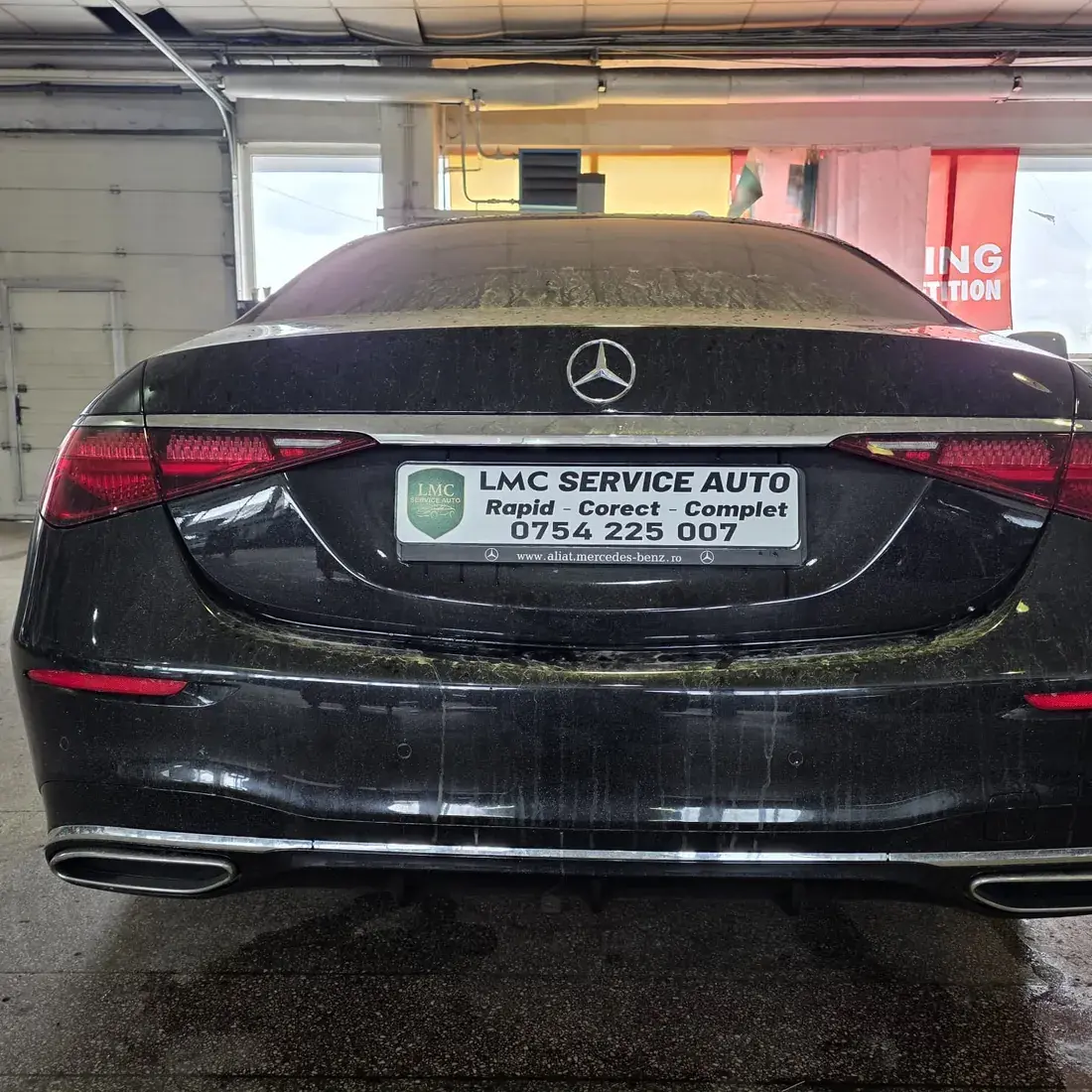 Mercedes S-Class în service