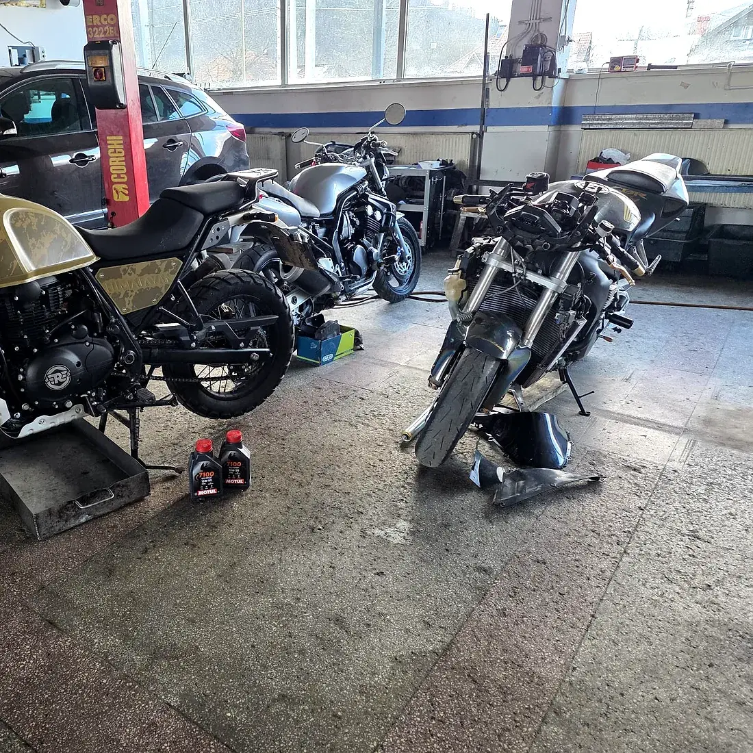 Lucrăm și pe moto