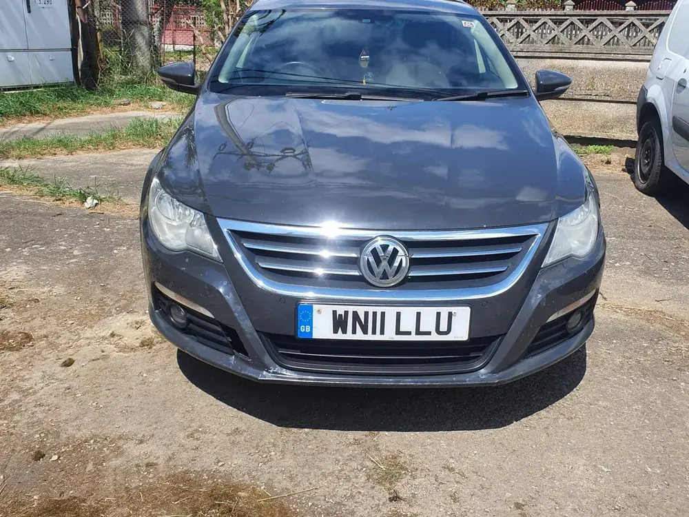 Volkswagen Passat CC — față
